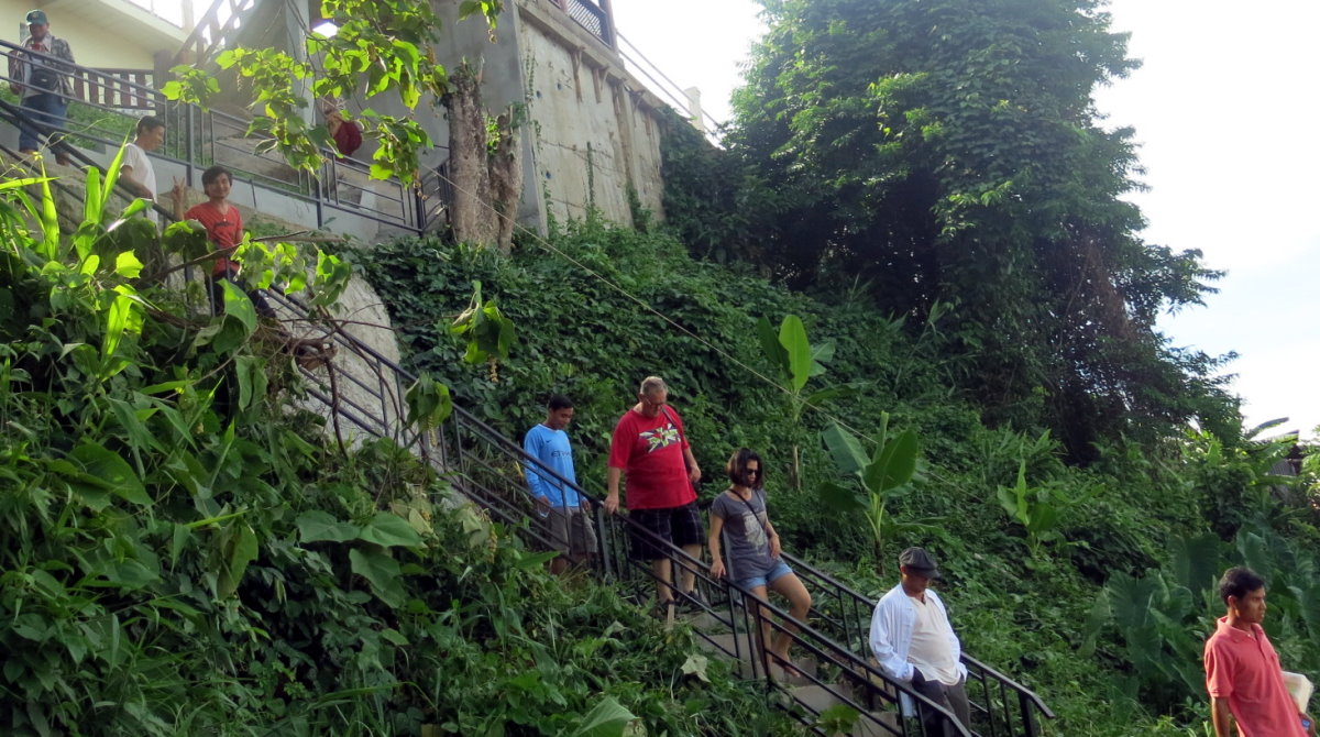 The Nam Ngum dam boat cruise